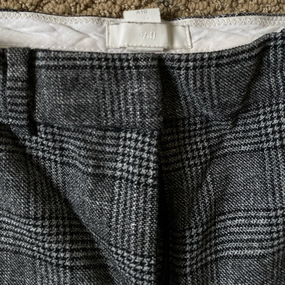 H&M Grey and Black Plaid Pants - Picture 5 of 6